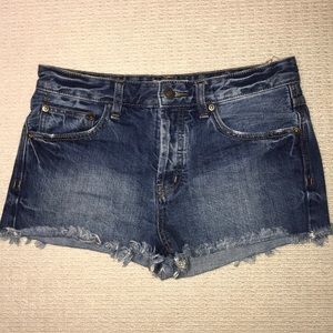cut off jean shorts